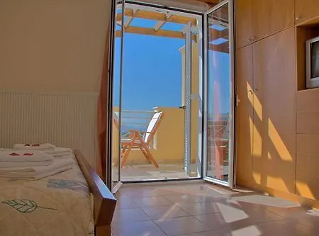 Apartment Arkadi Hills Estate
